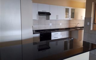 2 Bedroom Flat in Killarney