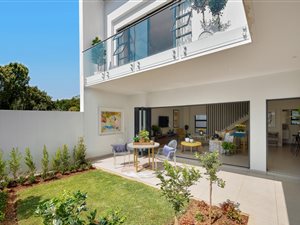3 Bed Duplex in Melrose Estate