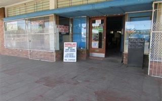 345 m² Commercial space in Beaconsfield