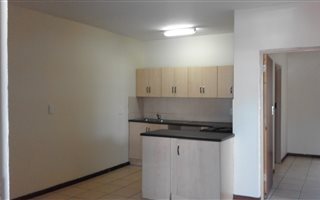 2 Bedroom Flat in Brits Central