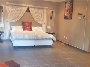 3 Bed House in Meerensee