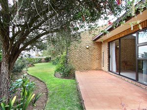 4 Bed House in Everglen