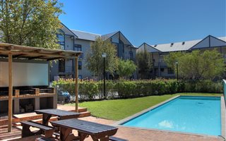 2 Bedroom Apartment in Plumstead