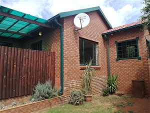 3 Bed House in Highveld