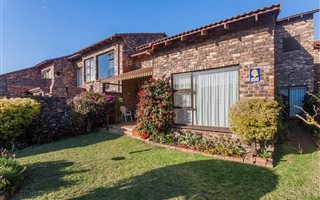 3 Bedroom Townhouse in Greenacres