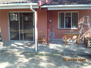 1 Bedroom Garden Cottage in Cleland