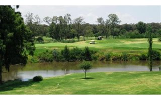 4 Bedroom Apartment in Vaal River
