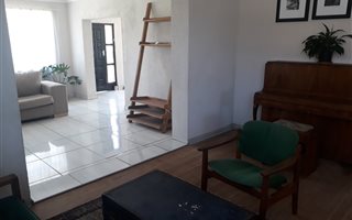 3 Bedroom House in Springs Central