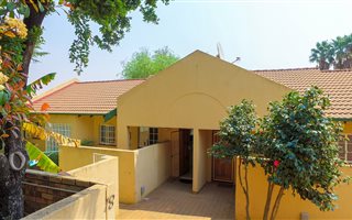 3 Bedroom Townhouse in Glen Marais