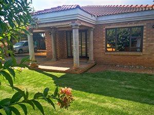 4 Bed House in Mayberry Park