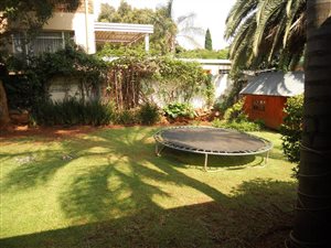 1 Bedroom House in Kensington