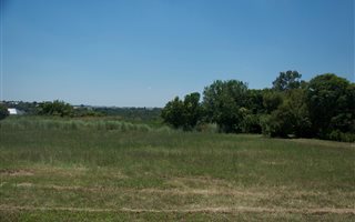 1000 m² Land available in Boschkop