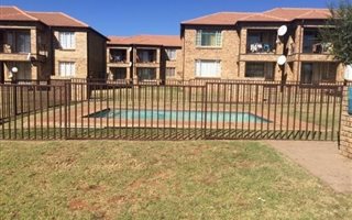 2 Bedroom Townhouse in Erand Gardens