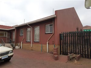200 m² Commercial space in Alberton