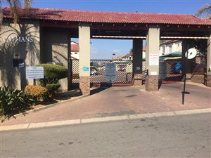2 Bed Apartment in Bromhof