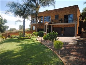 3 Bed House in Aviary Hill
