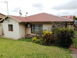 4 Bed House in Sydenham