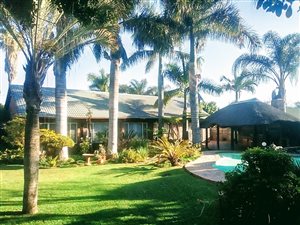 4 Bed House in Sinoville