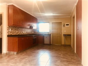 3 Bed Apartment in Manor Estates