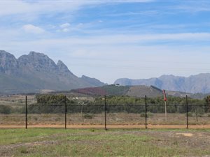 721 m² Land available in Nooitgedacht Estate