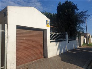 6 Bed House in Kuilsriver
