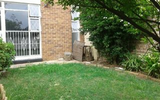 2 Bedroom Apartment in Forest Hill