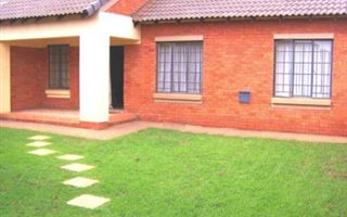 3 Bedroom Simplex in Eco Park