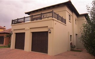 3 Bedroom Townhouse in The Islands Estate