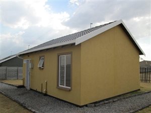 3 Bed House in Vosloorus