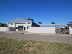 1000 m² Industrial space in East Bank