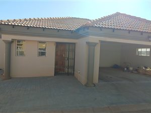 3 Bed House in Clarina