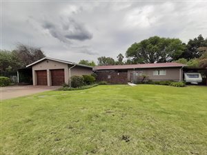 4 Bed House in Hutten Heights