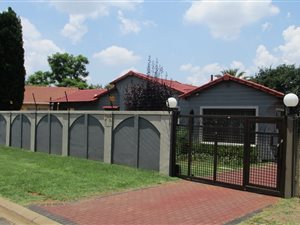 3 Bed House in Mayberry Park