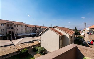 2 Bedroom Apartment in Linmeyer