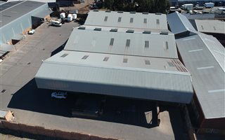 1900 m² Industrial space in Activia Park