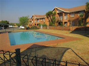 2 Bed Apartment in Highveld