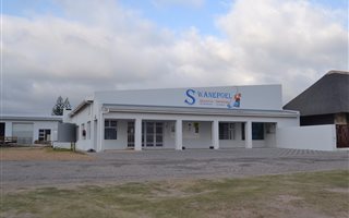 767 m² Retail Space in Gouritsmond