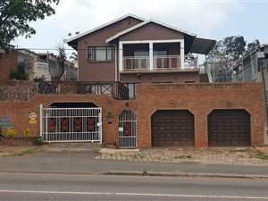 4 Bed Duplex in Westcliff