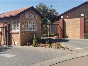 2 Bed Apartment in The Reeds
