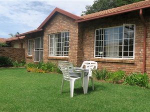 2 Bed Townhouse in Meyerspark