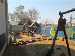 6 Bed House in Highveld