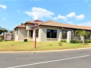 3 Bed House in Amberfield Manor