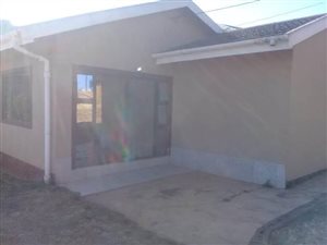 3 Bed House in Edendale