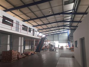 1809 m² Industrial space in Glen Austin