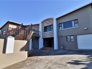 4 Bed House in Glenmore