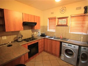 2 Bed Duplex in Paulshof
