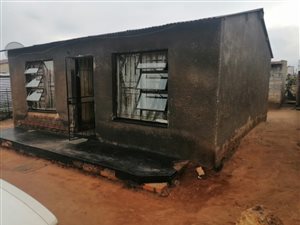 2 Bed House in Tembisa