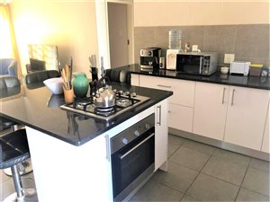 2 Bed Simplex in Garsfontein