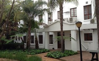 93 m² Commercial space in Halfway House