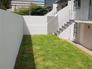3 Bed Townhouse in Wynberg Upper